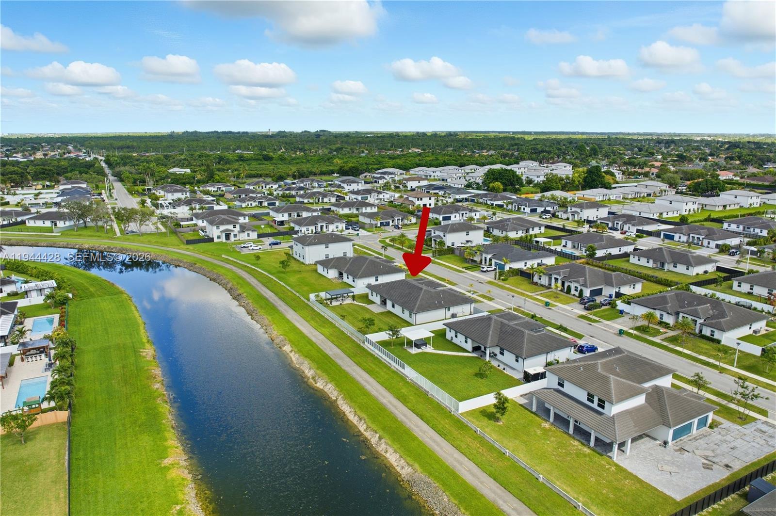 CAPLE FARMS SOUTH - Residential