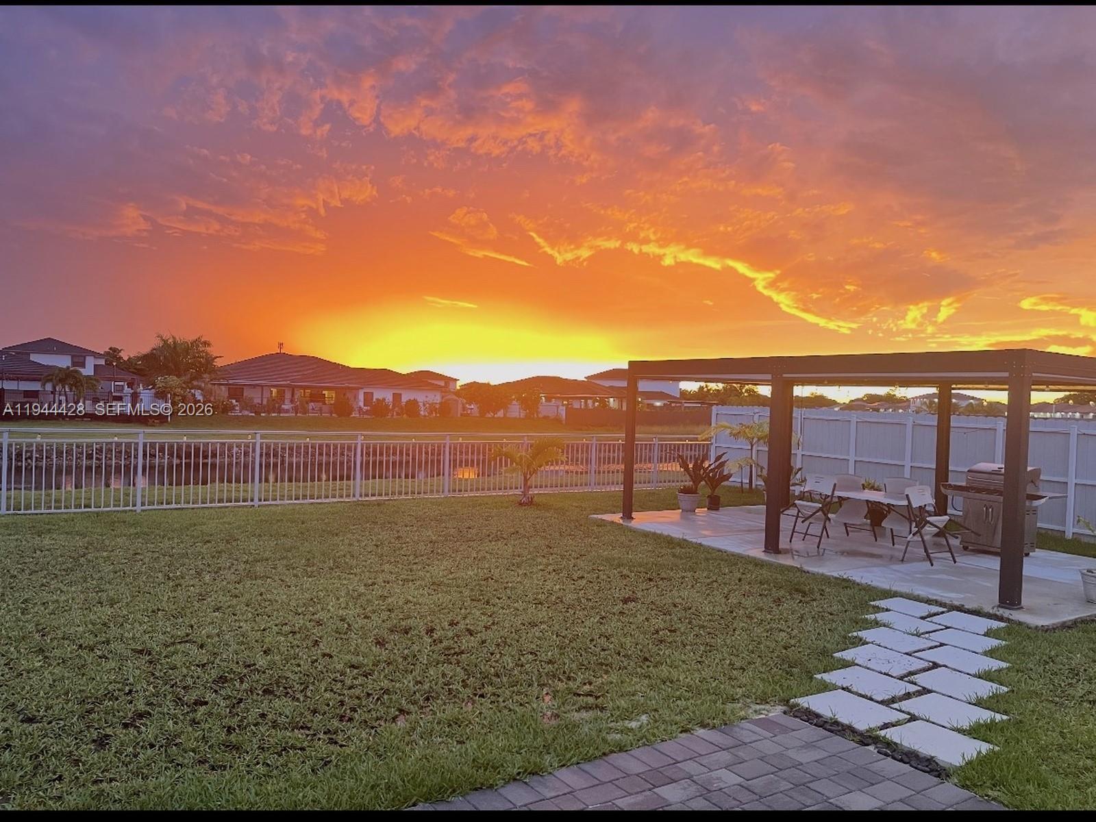 CAPLE FARMS SOUTH - Residential