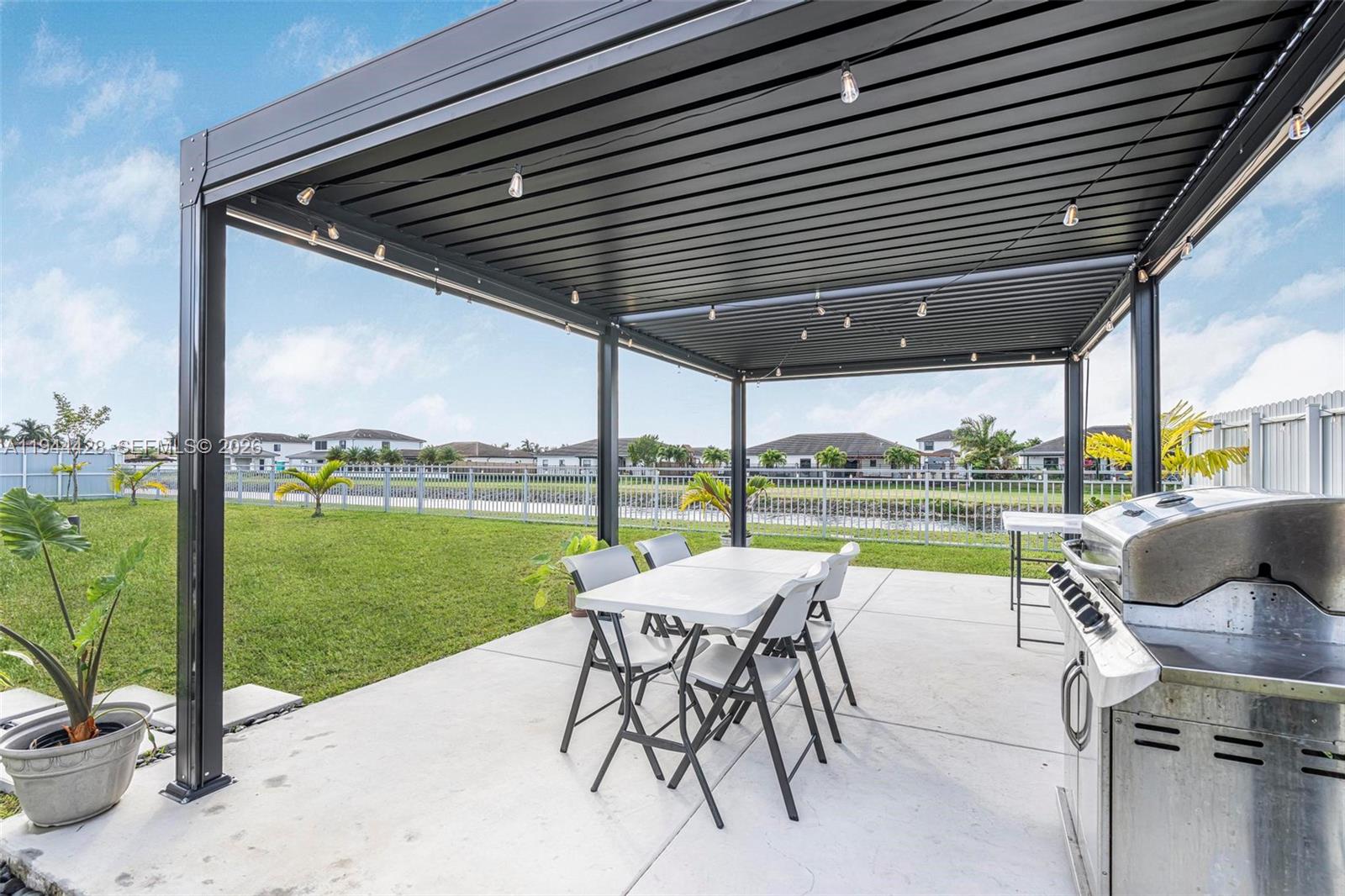 CAPLE FARMS SOUTH - Residential