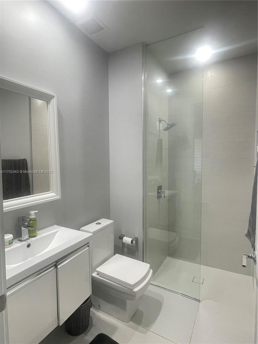 LANDMARK AT DORAL - Residential