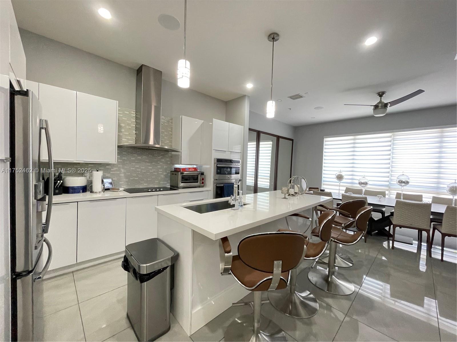 LANDMARK AT DORAL - Residential