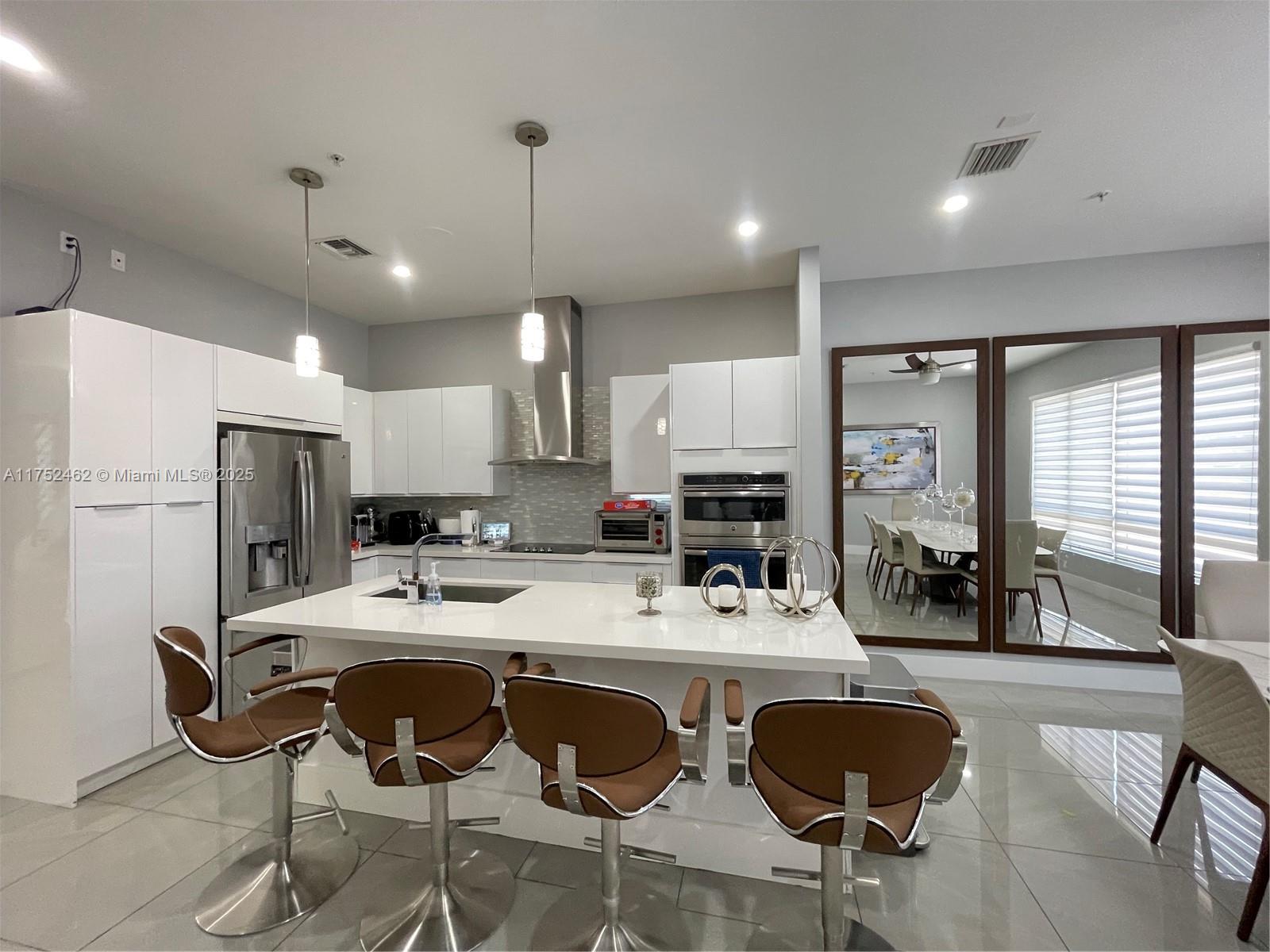 LANDMARK AT DORAL - Residential