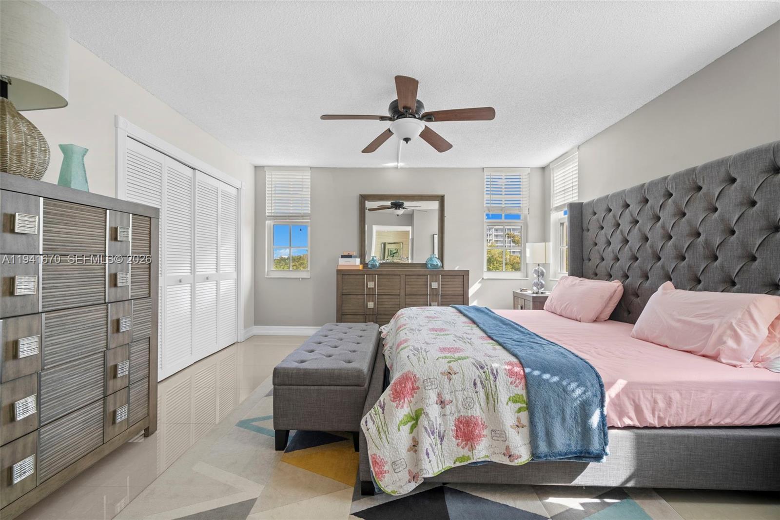 NO 102 PALM-AIRE COUNTRY - Residential