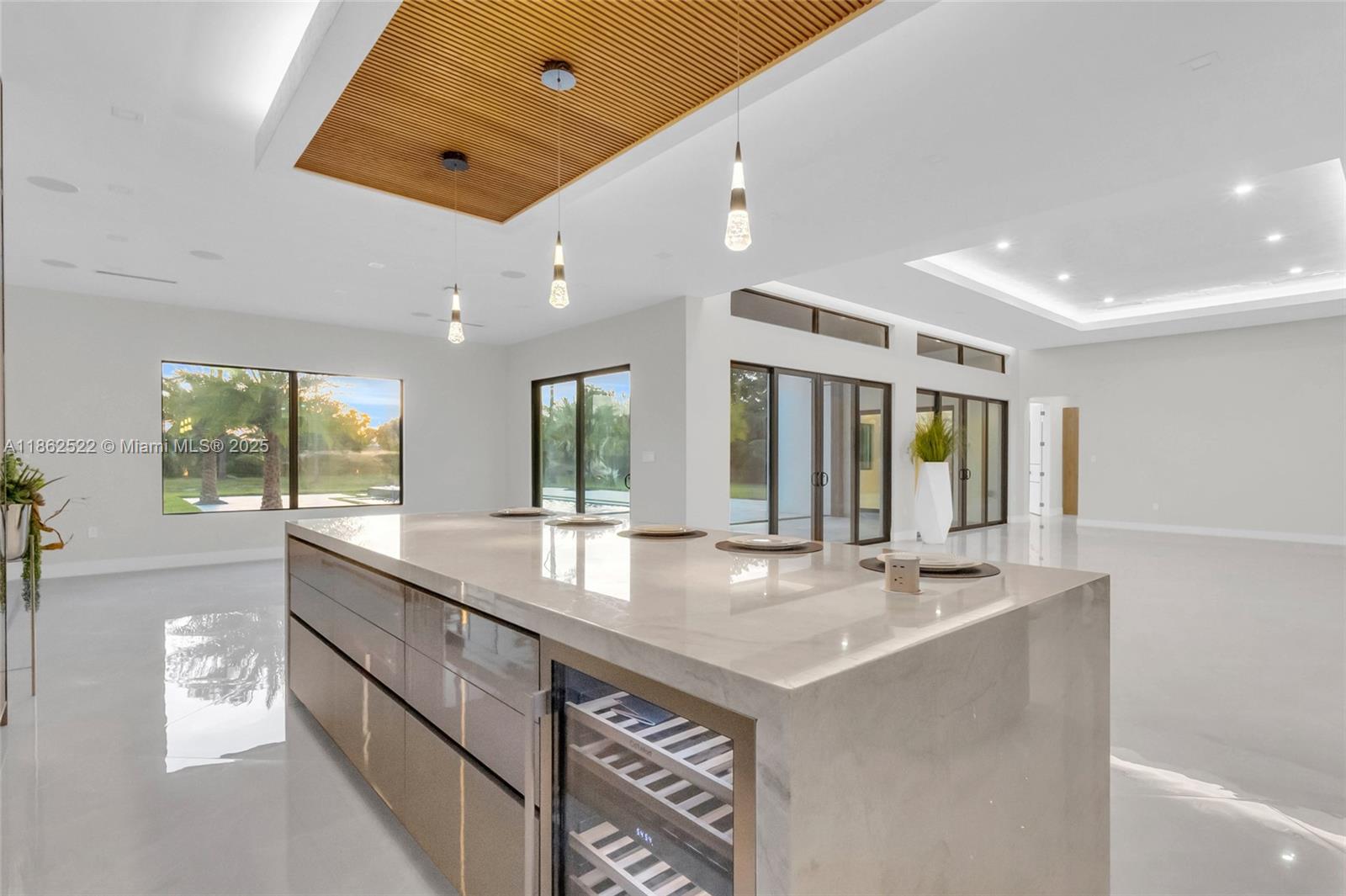 Acreage - Residential