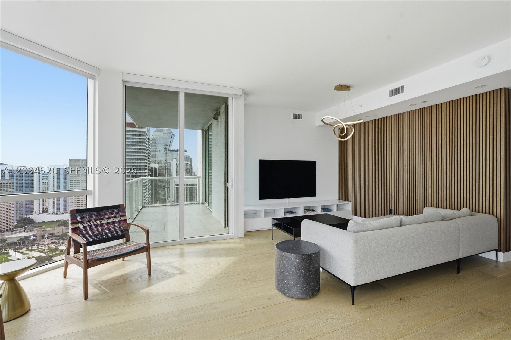 244 Biscayne Blvd 4103, Miami, FL, 33132 4 244 Biscayne Blvd 4103
