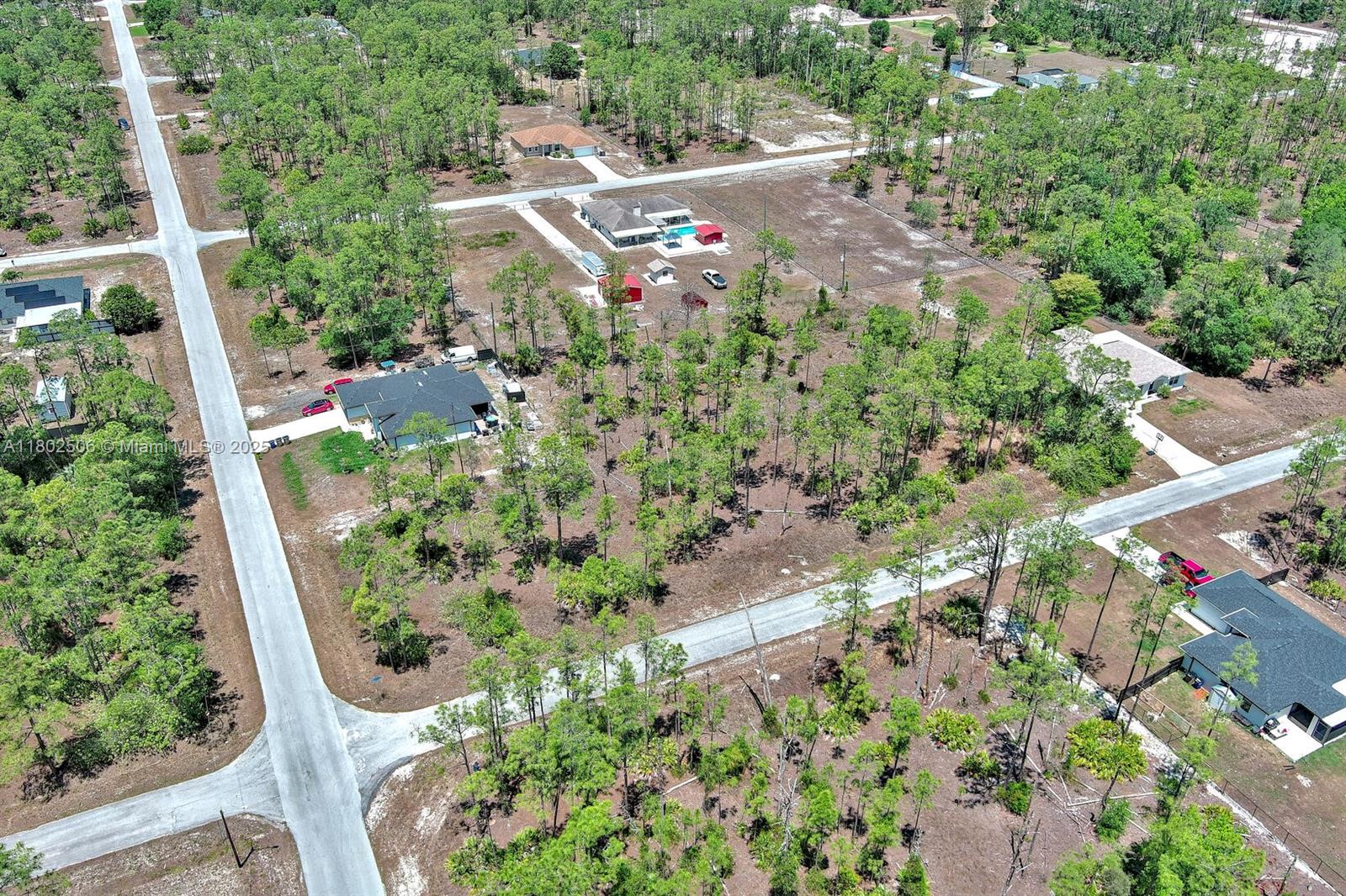 LEHIGH ACRES - Land