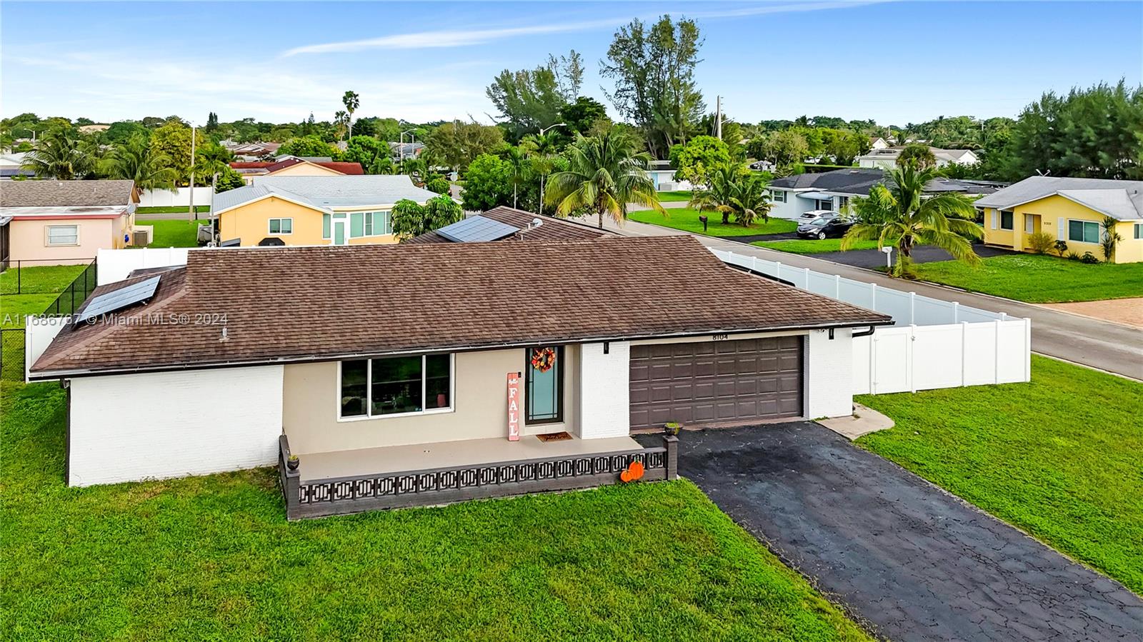 8104 NW 93rd Ter
