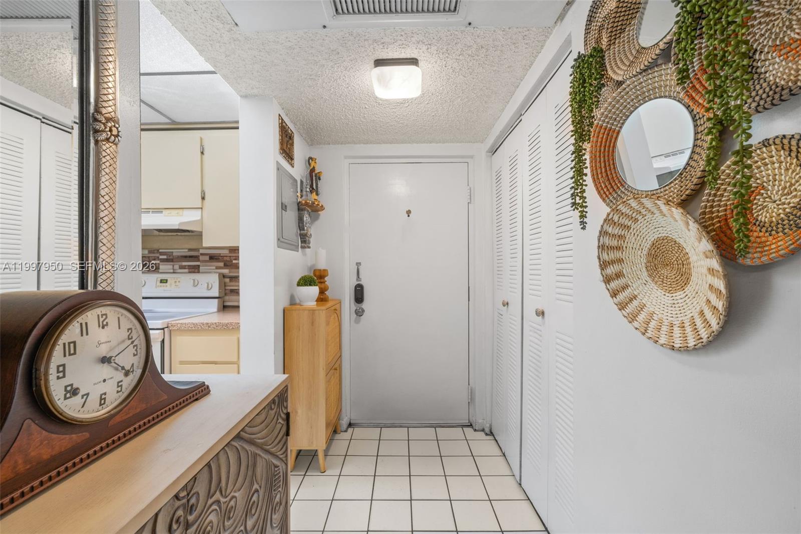 LAS VISTAS AT DORAL CONDO - Residential