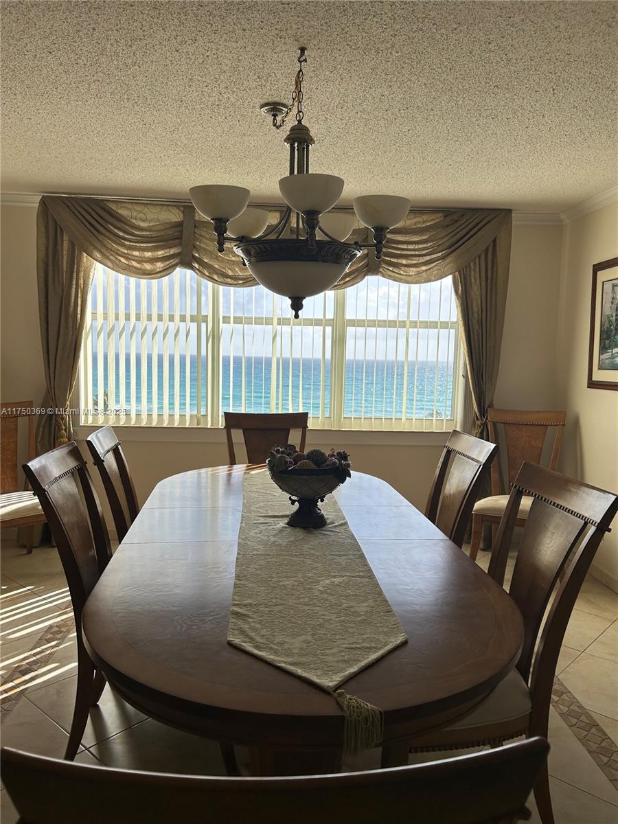 CAMBRIDGE TOWERS CONDO - Residential