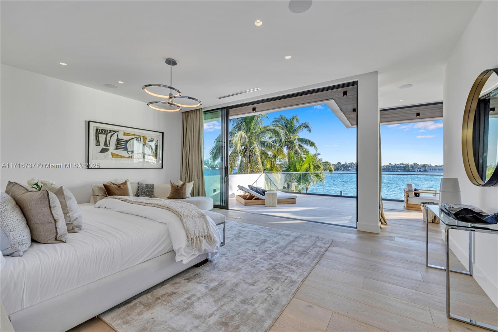 BISCAYNE BEACH-2ND ADDN - Residential