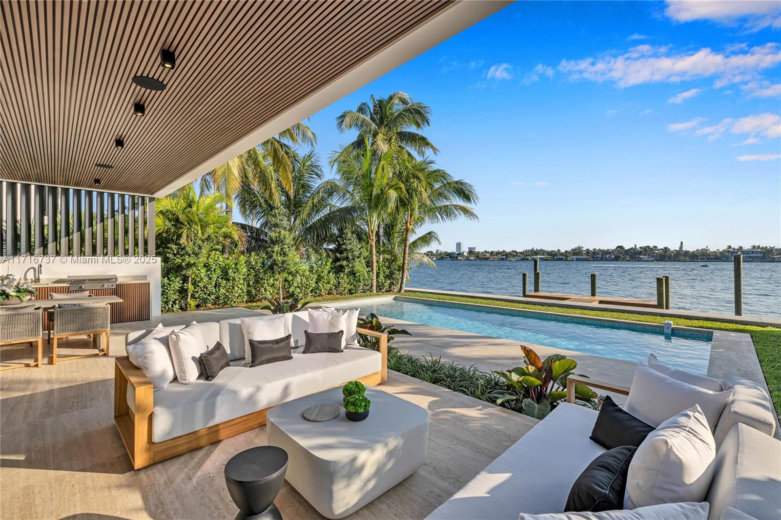 BISCAYNE BEACH-2ND ADDN - Residential