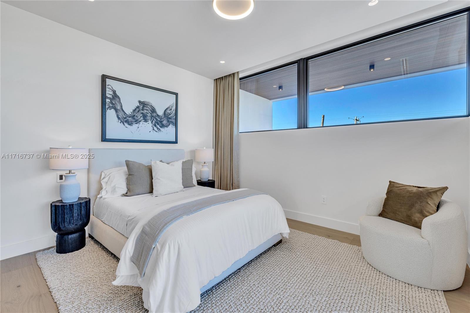 BISCAYNE BEACH-2ND ADDN - Residential