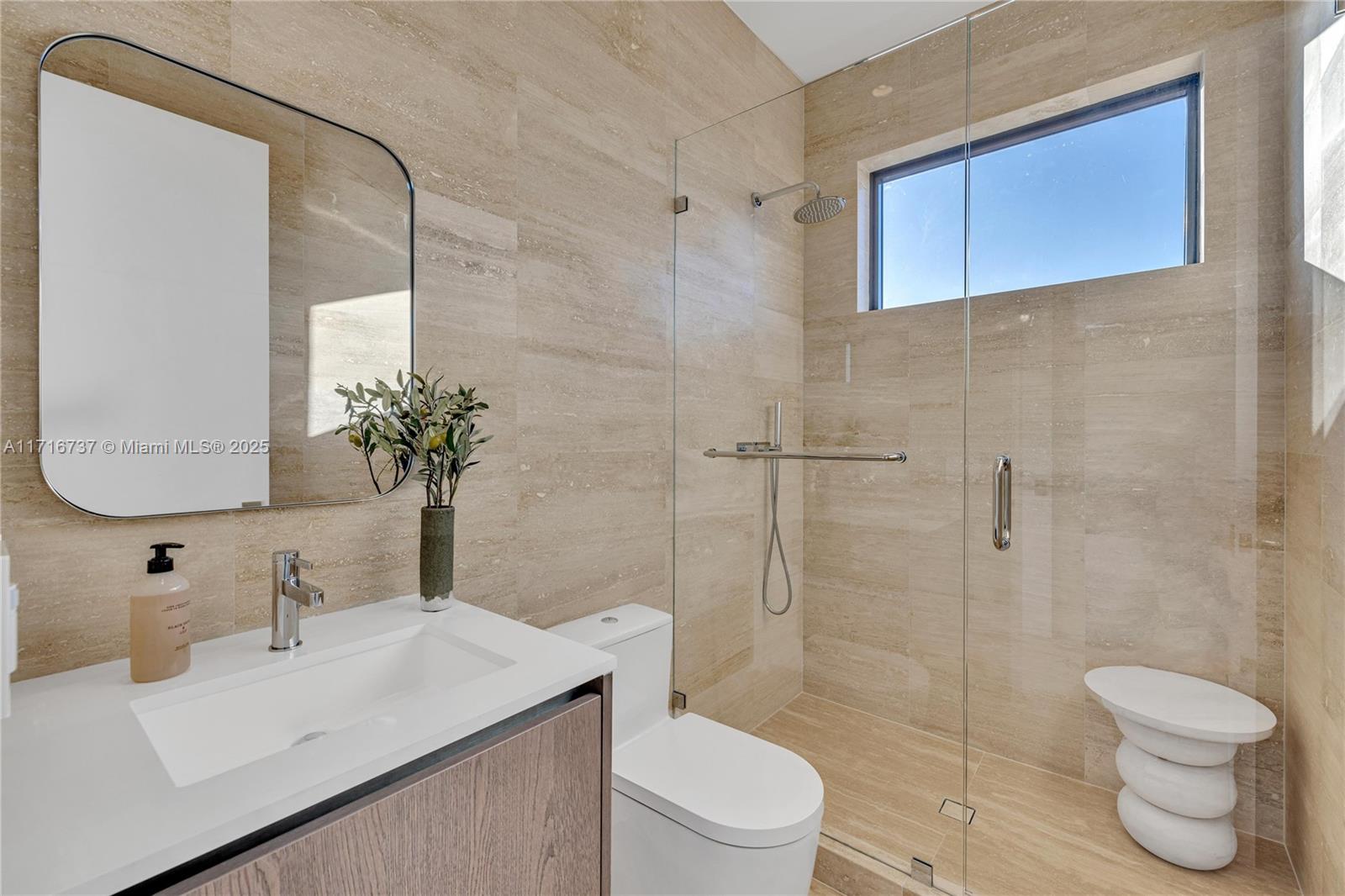 BISCAYNE BEACH-2ND ADDN - Residential