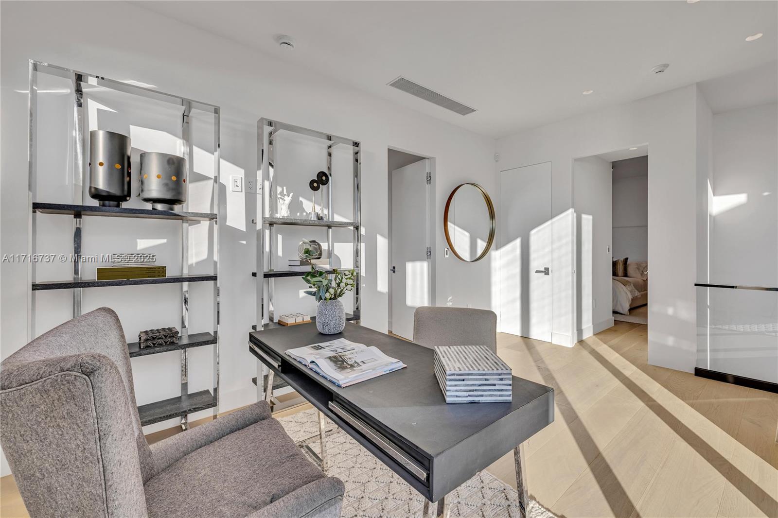 BISCAYNE BEACH-2ND ADDN - Residential