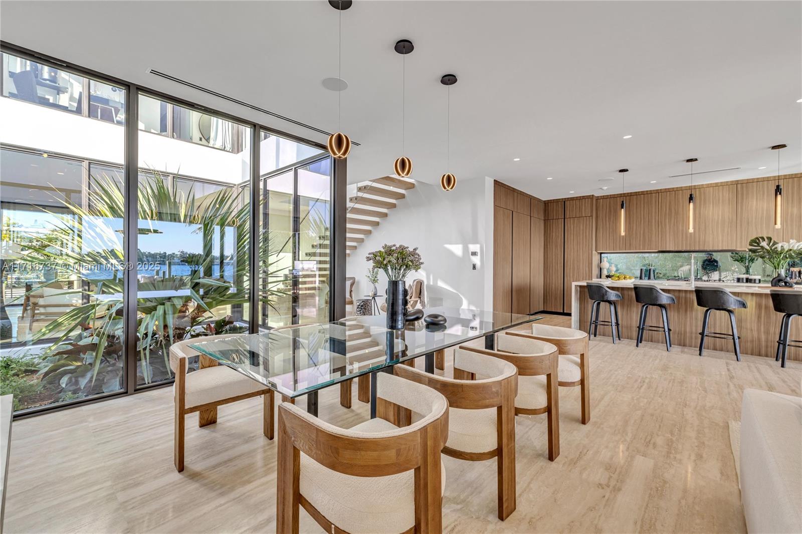 BISCAYNE BEACH-2ND ADDN - Residential