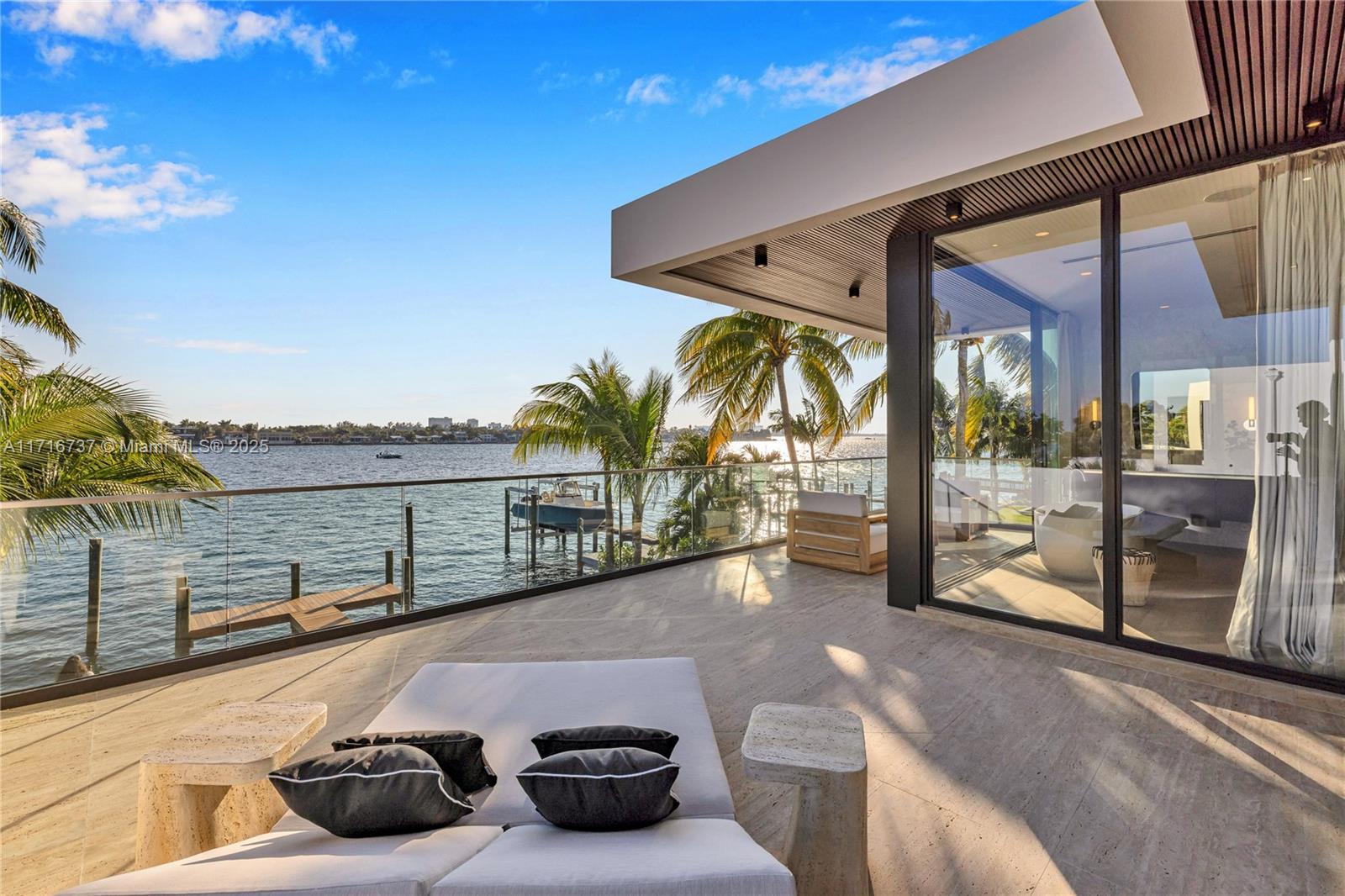 BISCAYNE BEACH-2ND ADDN - Residential