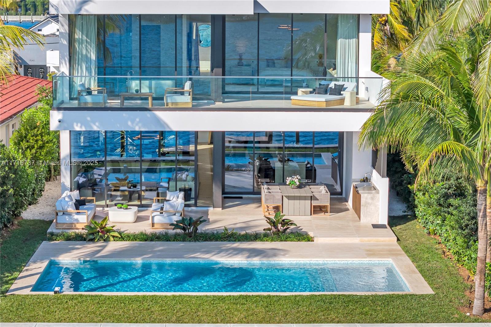 BISCAYNE BEACH-2ND ADDN - Residential