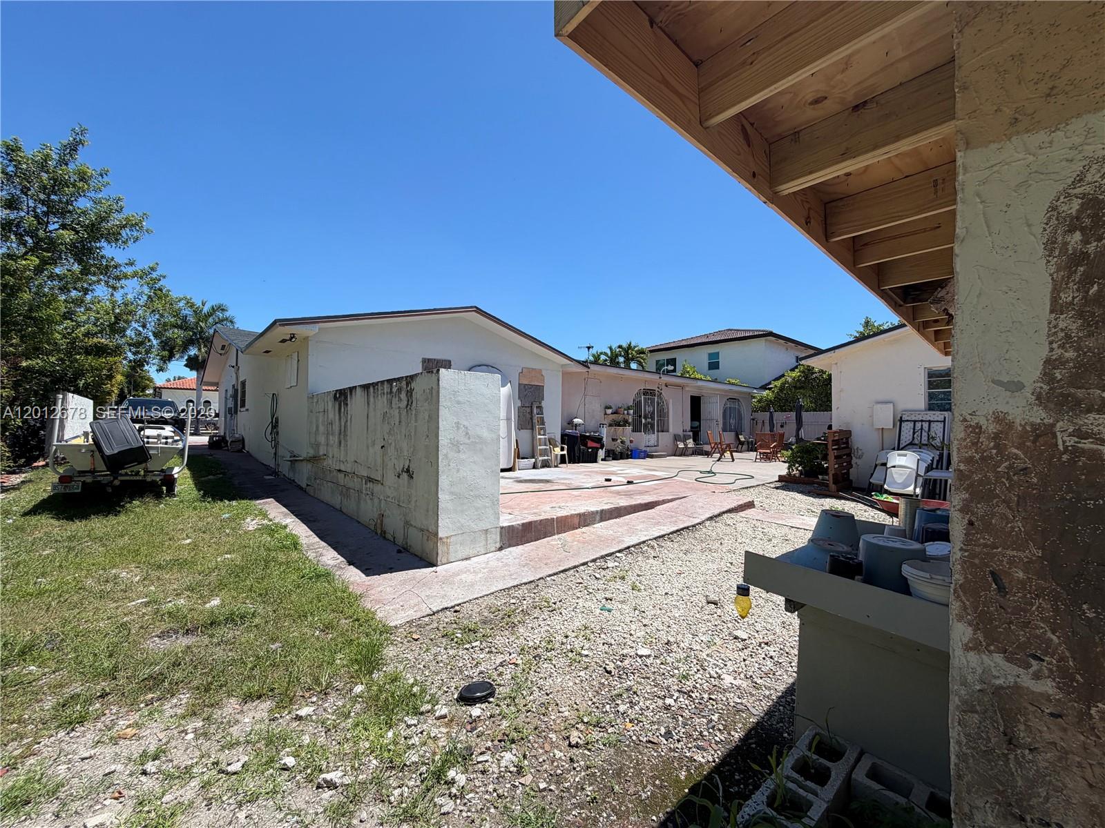 J G HEADS FARMS - Residential