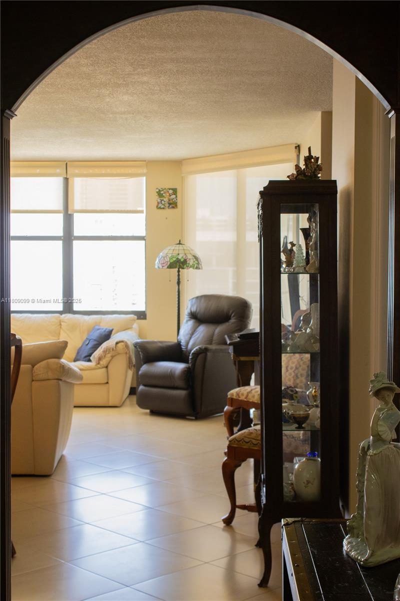 1865 Brickell Ave A2111