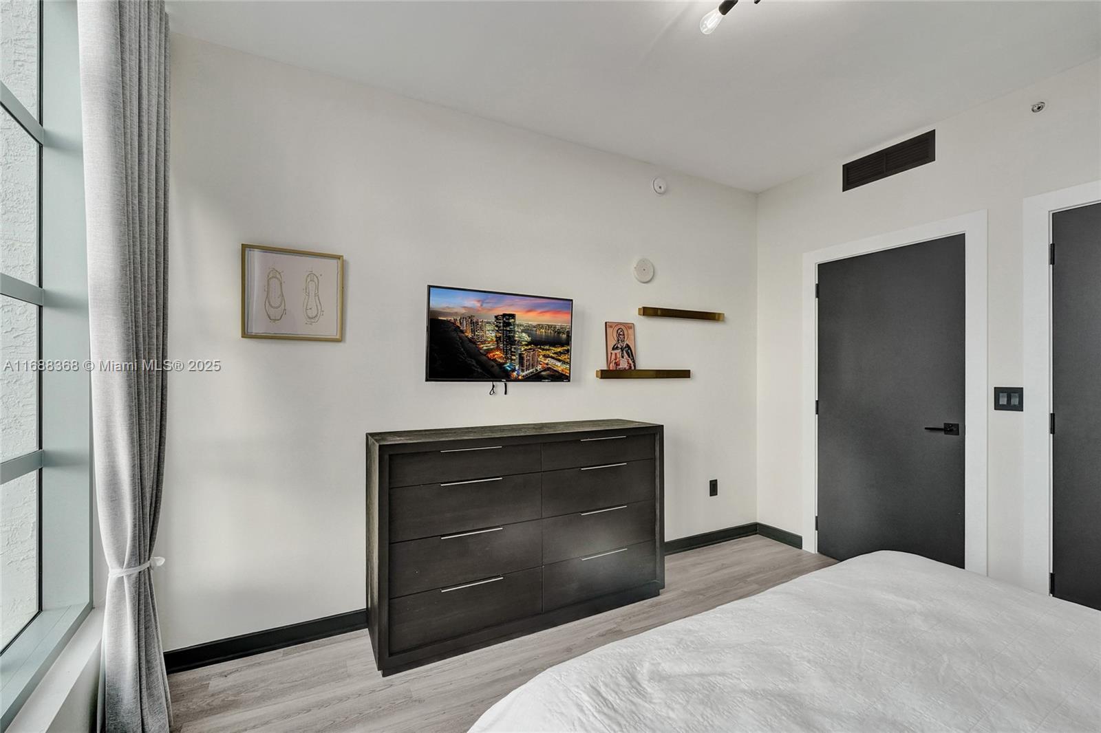 FOUR MIDTOWN MIAMI CONDO - Residential