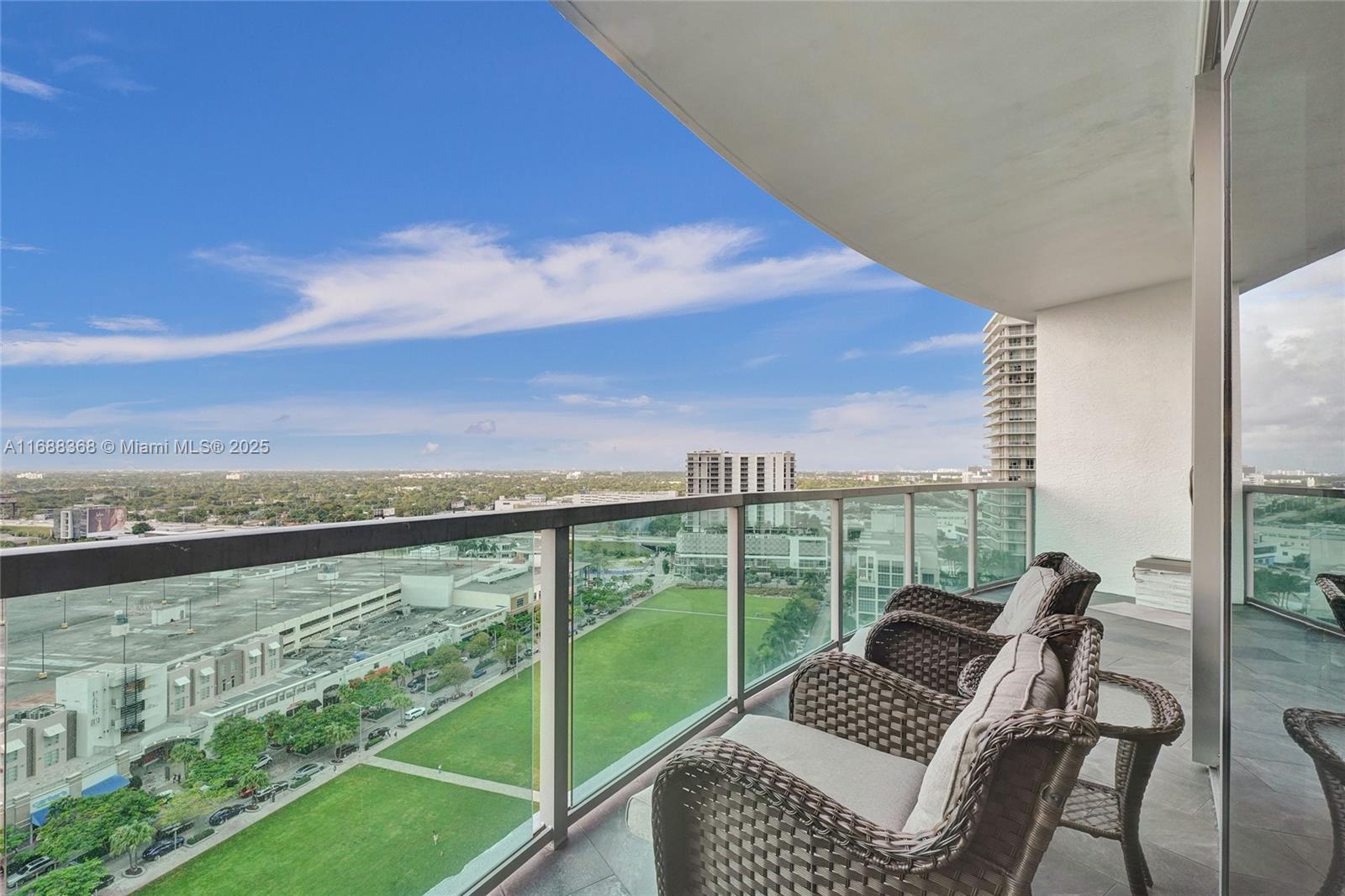 FOUR MIDTOWN MIAMI CONDO - Residential