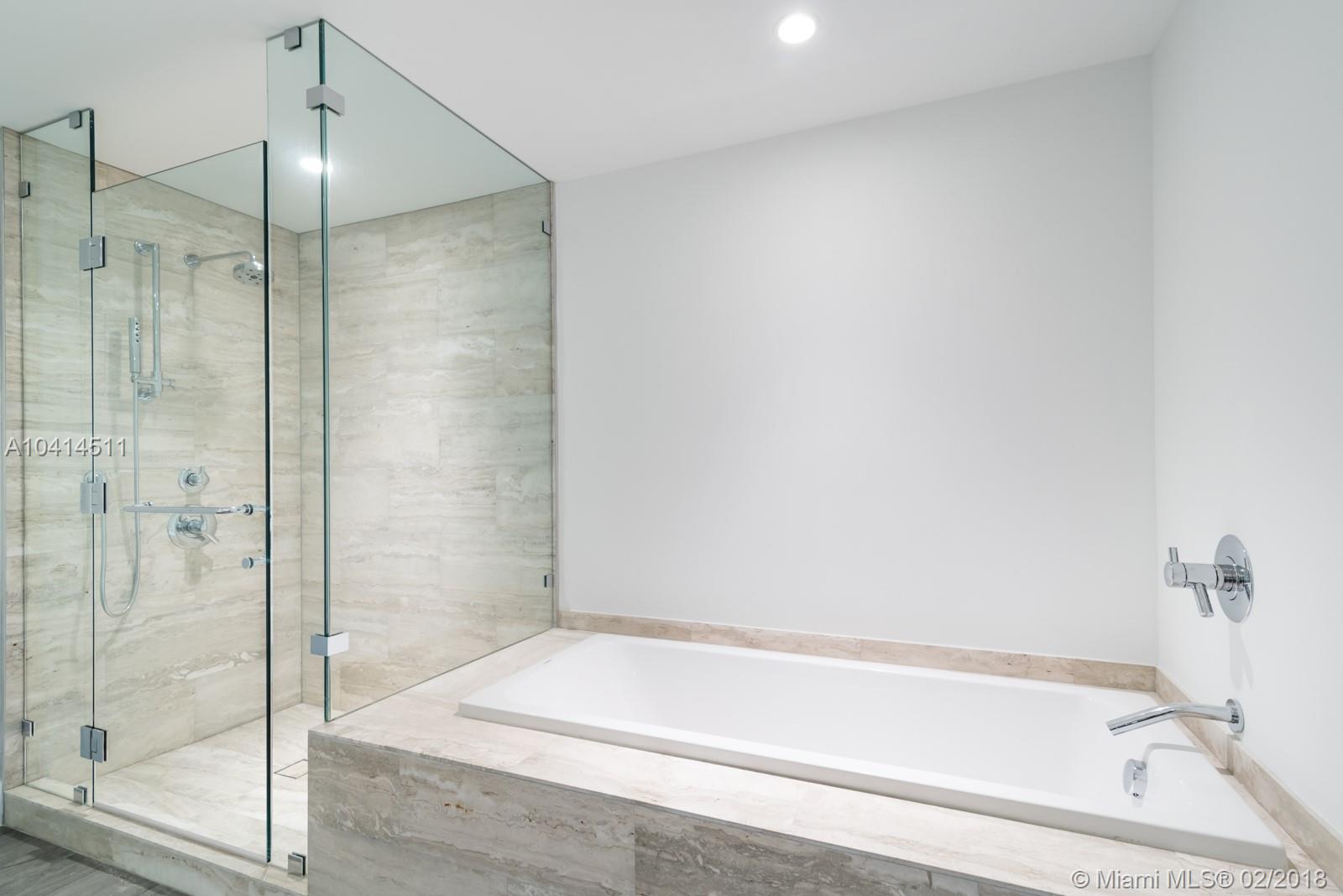 BISCAYNE BEACH CONDO - Residential Lease