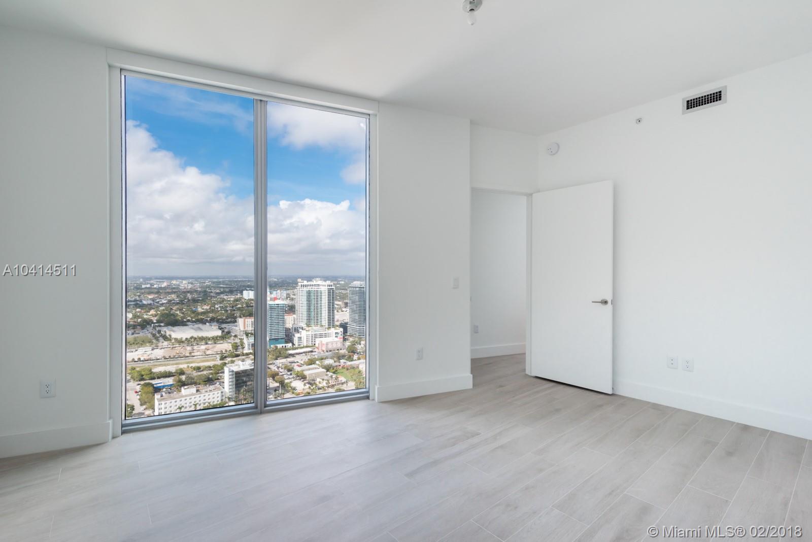 BISCAYNE BEACH CONDO - Residential Lease