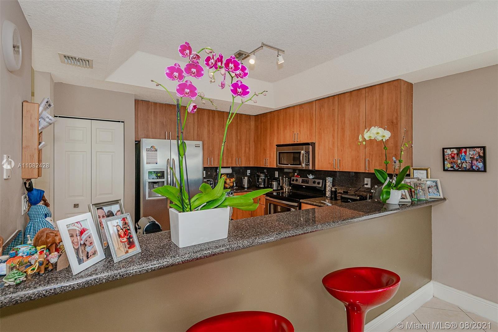 PELICAN BAY AT OLD CUTLER - Residential