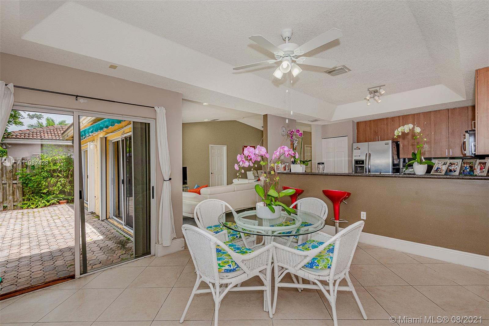 PELICAN BAY AT OLD CUTLER - Residential