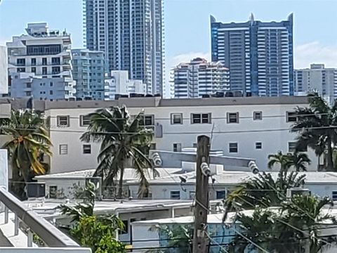 Condominium in Miami Beach FL 7300 Wayne Ave Ave.jpg