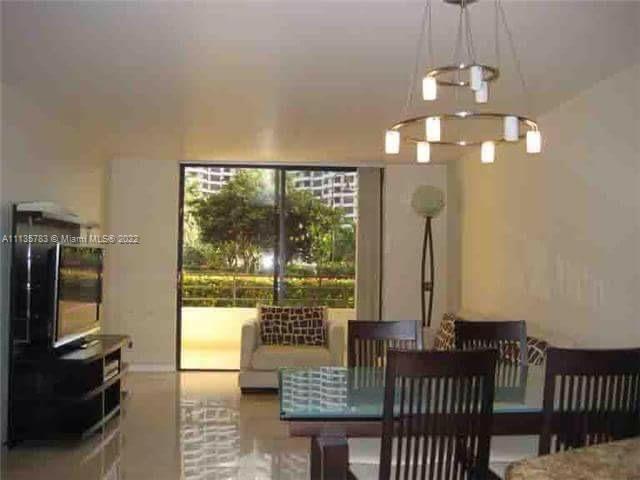 OLYMPUS CONDO PH A - Residential