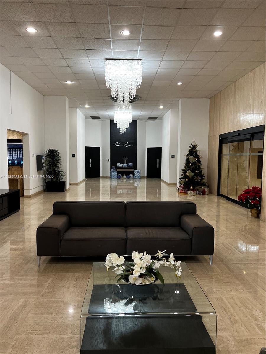 OLYMPUS CONDO PH A - Residential