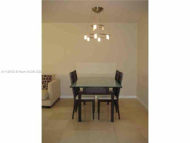 OLYMPUS CONDO PH A - Residential