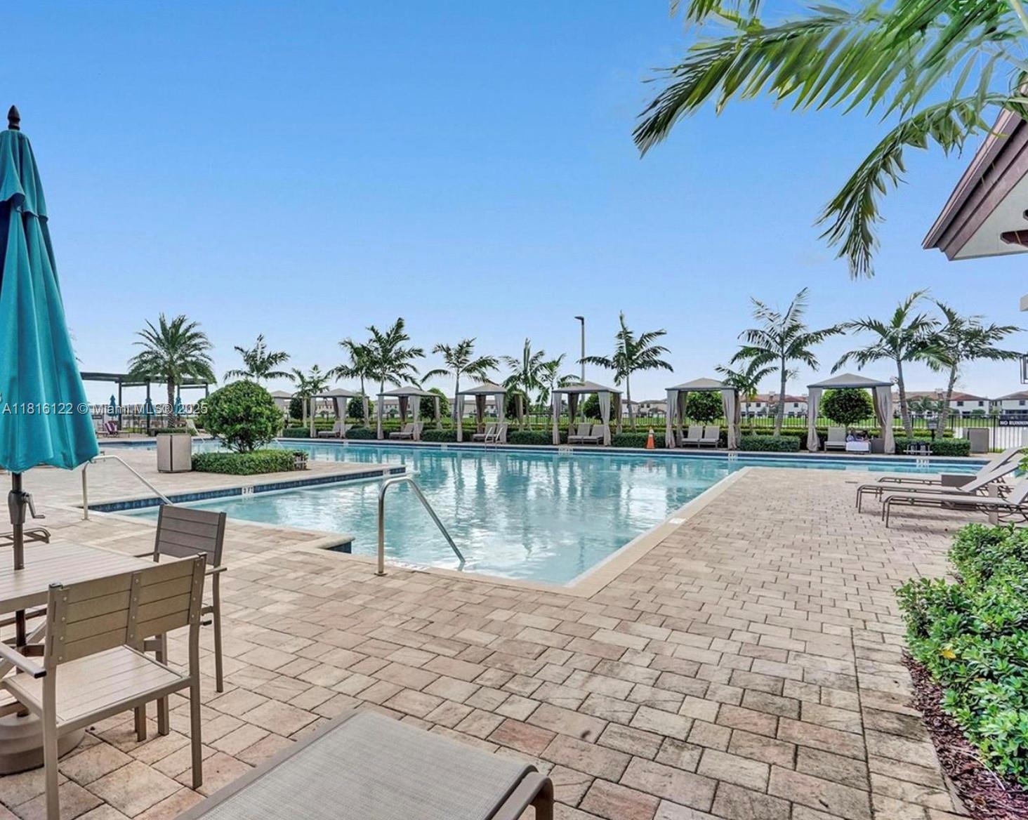AQUABELLA NORTH REPLAT - Residential Lease