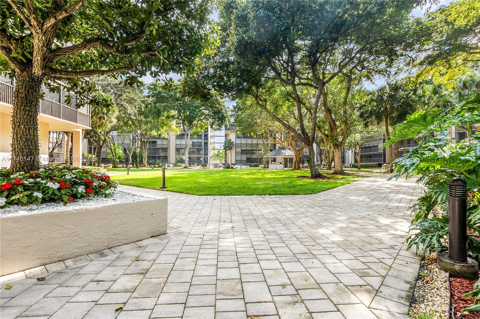 GRANDVIEW AT EMERALD HILL - Residential
