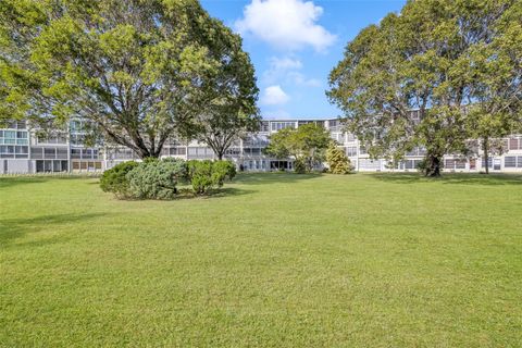 A home in Deerfield Beach