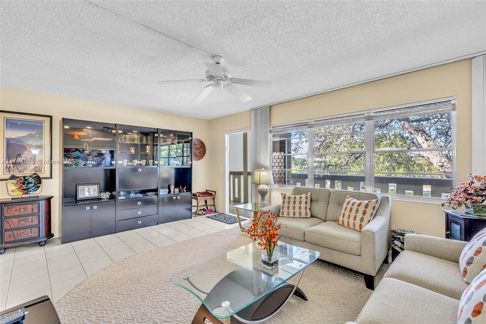 Property for Sale at 3029 Berkshire B 3029, Deerfield Beach, Broward County, Florida - Bedrooms: 1 
Bathrooms: 2  - $135,000