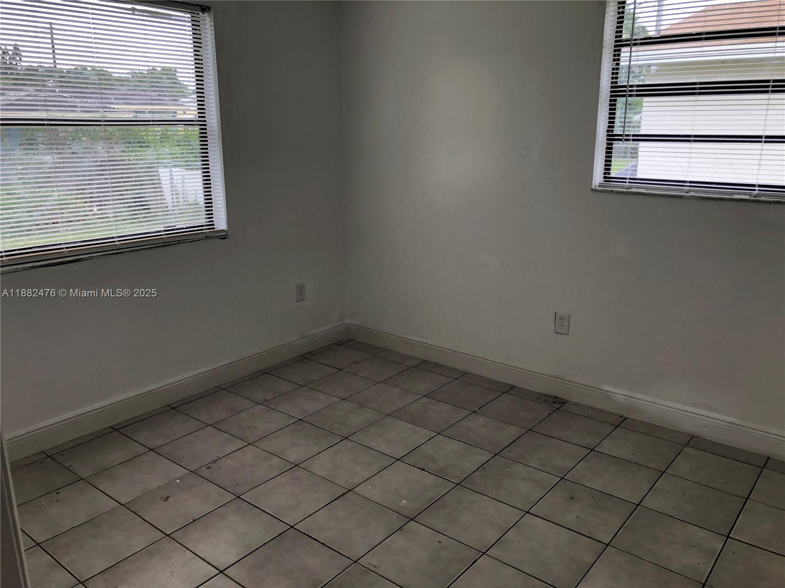 DIXIE HEIGHTS GARDEN - Residential