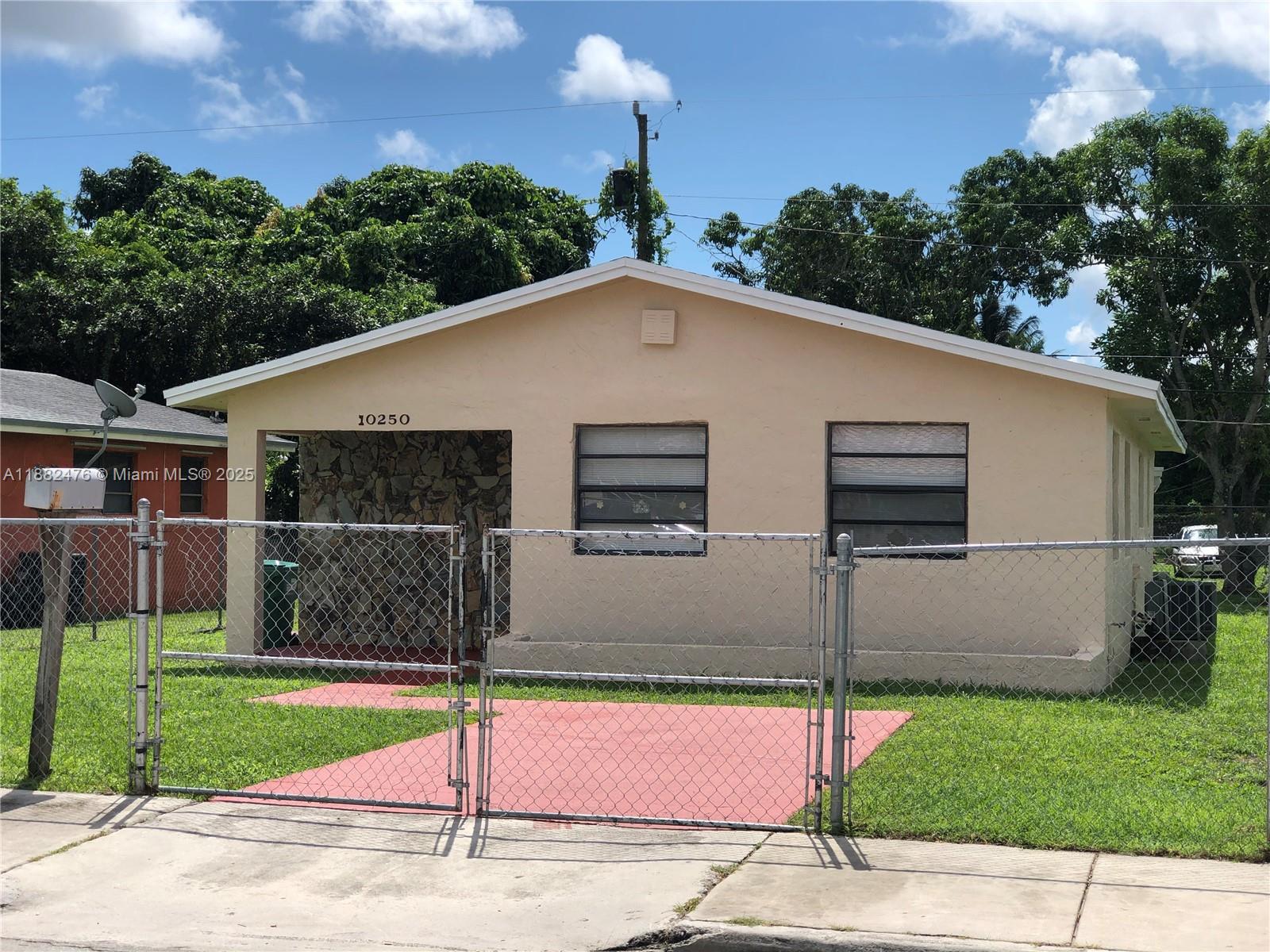 DIXIE HEIGHTS GARDEN - Residential