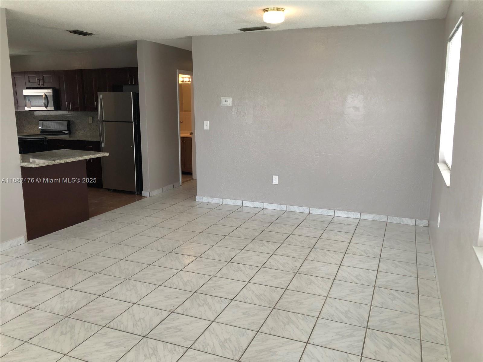 DIXIE HEIGHTS GARDEN - Residential