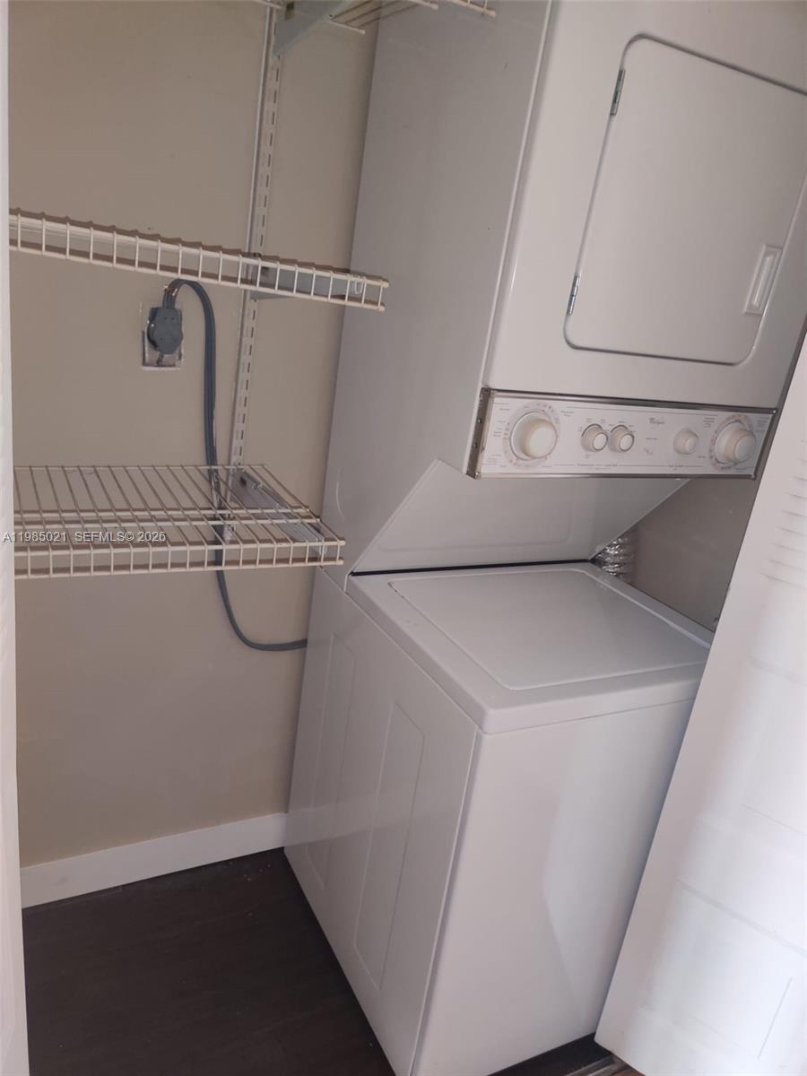 LAS VISTAS AT DORAL CONDO - Residential Lease