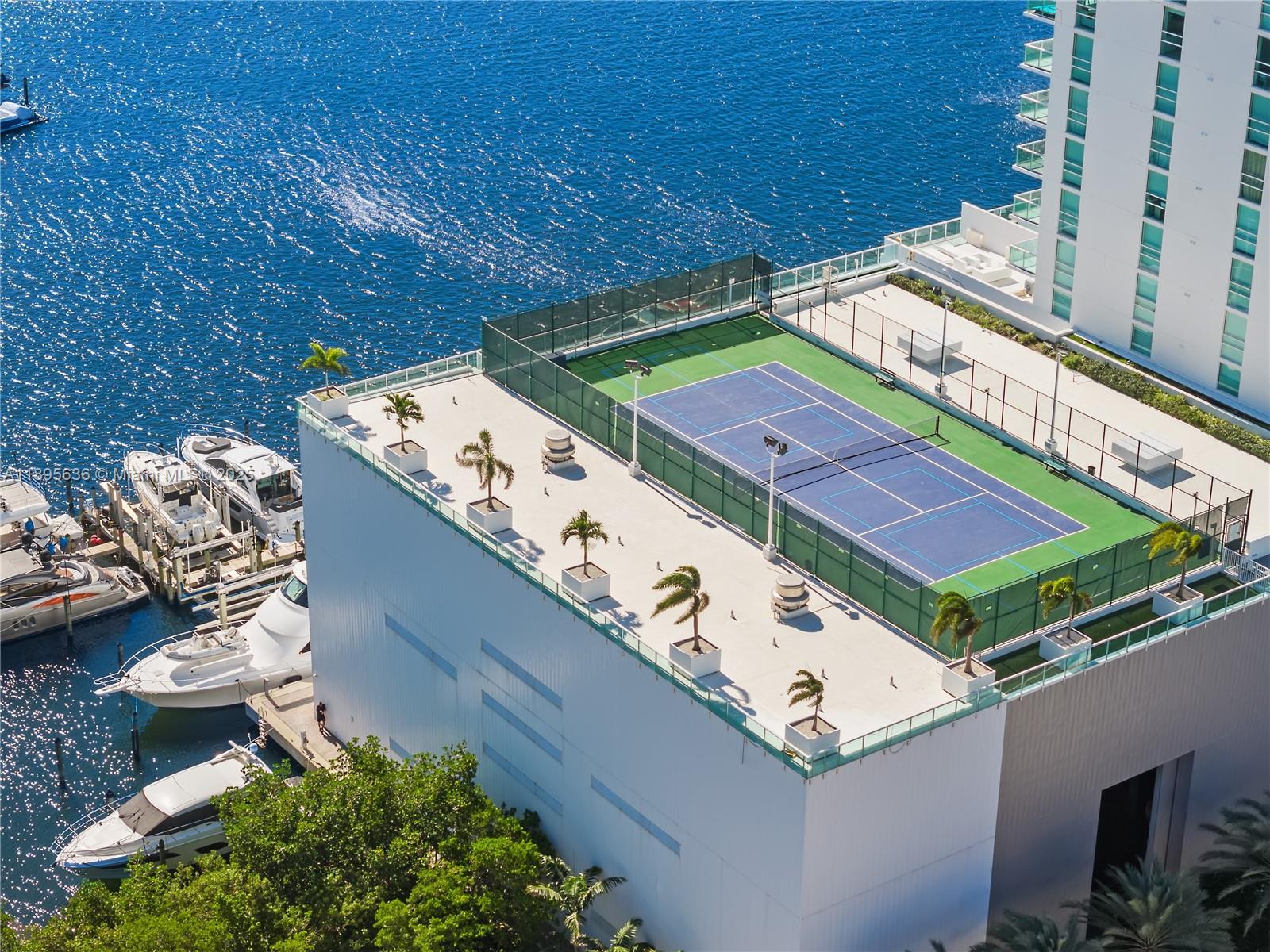400 SUNNY ISLES CONDO WES - Residential