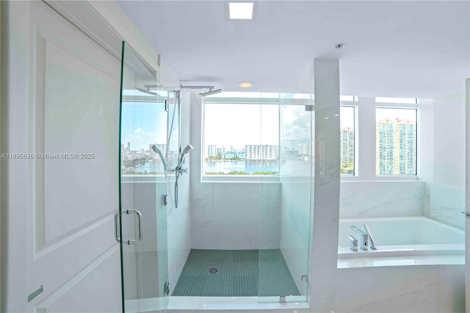 400 SUNNY ISLES CONDO WES - Residential