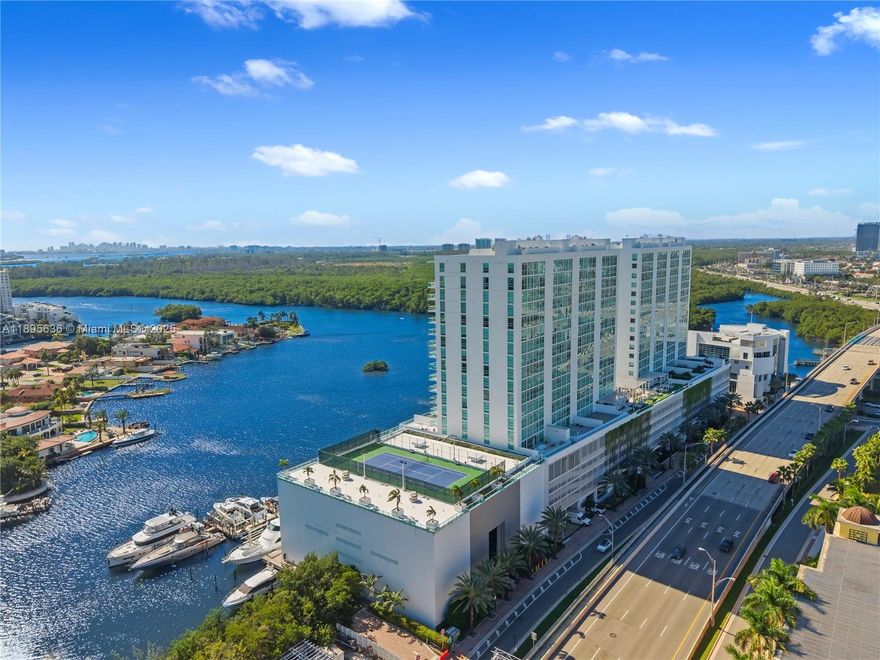Income-producing 3BD/3BA high-floor waterfront residence with modern design, large terrace, and expansive Intracoastal views. Tenant-occupied, generating consistent income. Ideal for investors or buyers planning future personal use. Full-service marina-front tower with pool, spa, tennis, gym, and 24-hour services. Showings by appointment only.