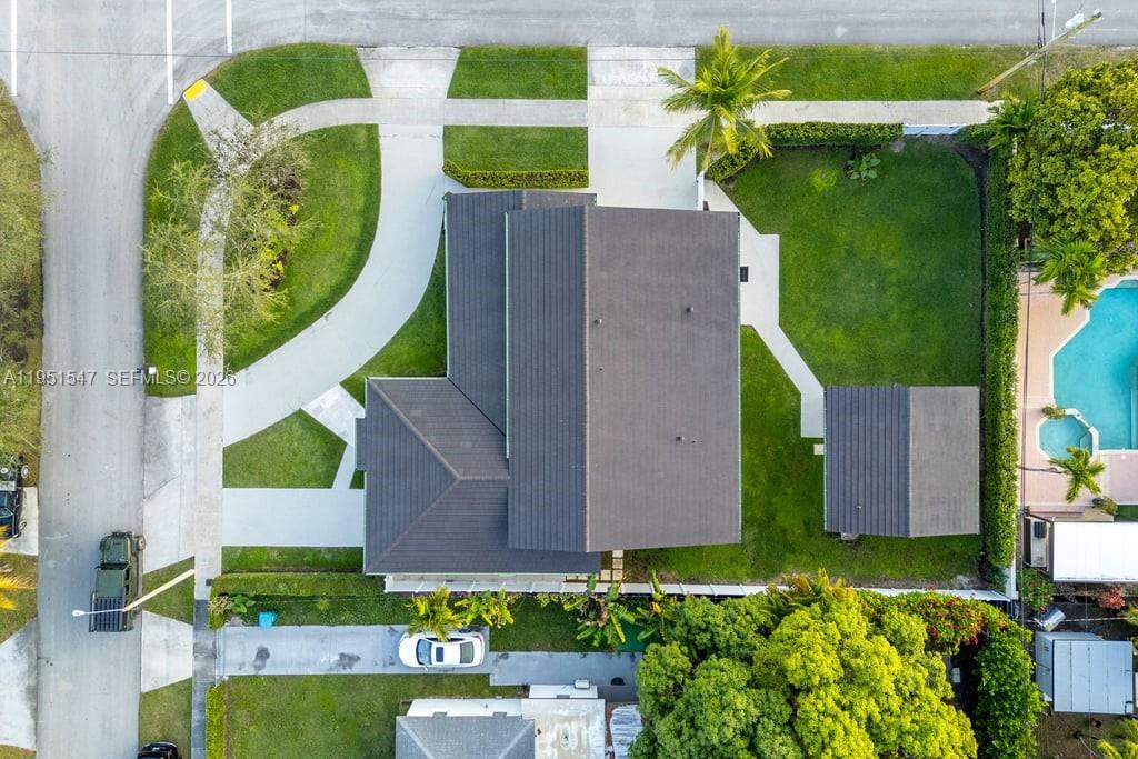 CORAL WAY HOMESITES - Residential