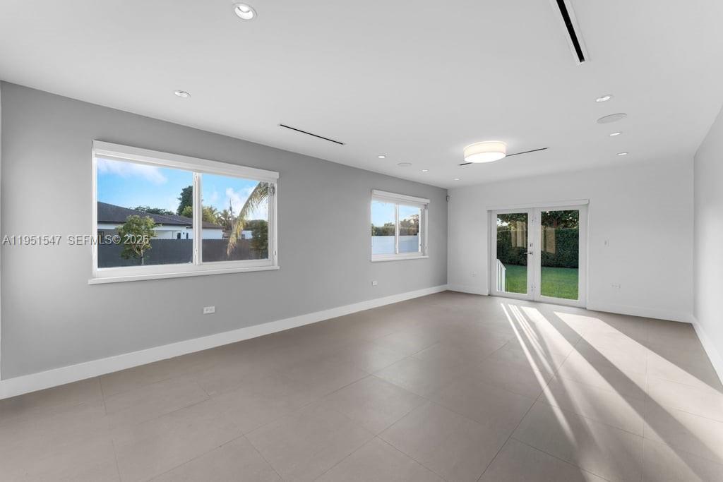 CORAL WAY HOMESITES - Residential