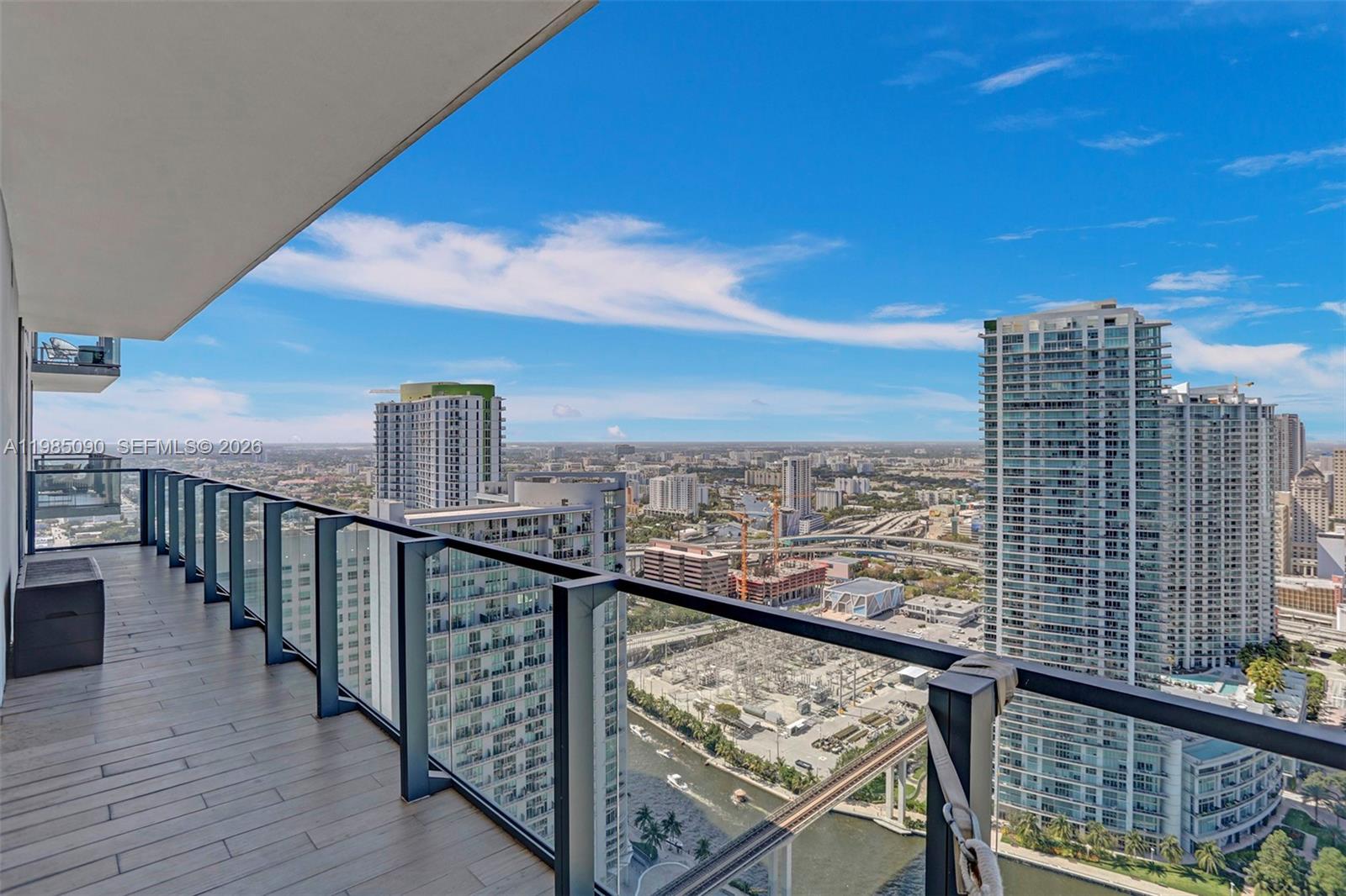 RISE CONDO - Residential Lease