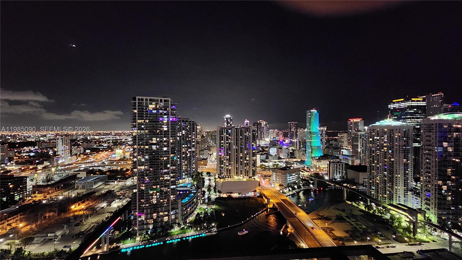 RISE CONDO - Residential Lease