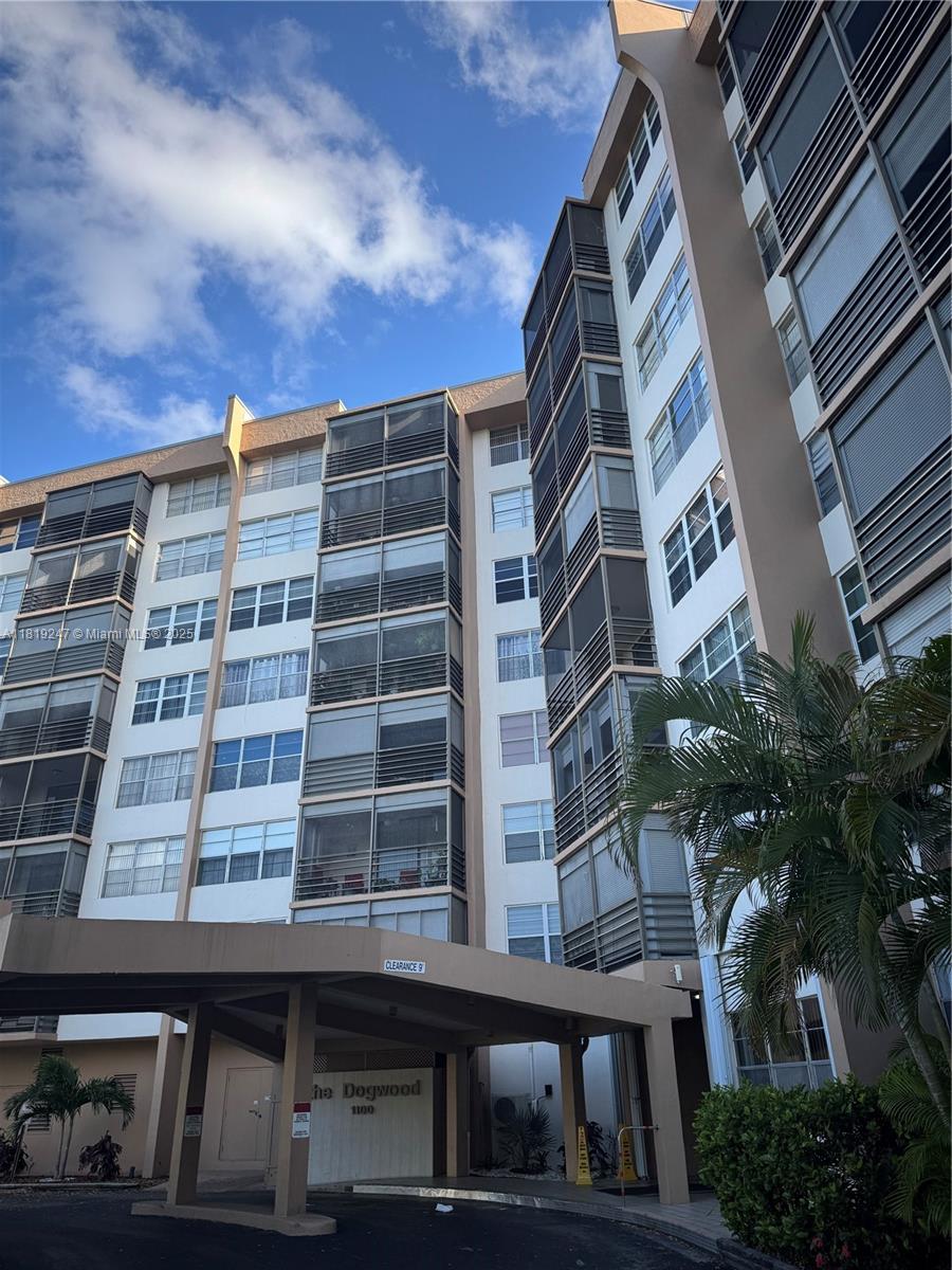 PARK PLACE CONDOMINIUM NO - Residential