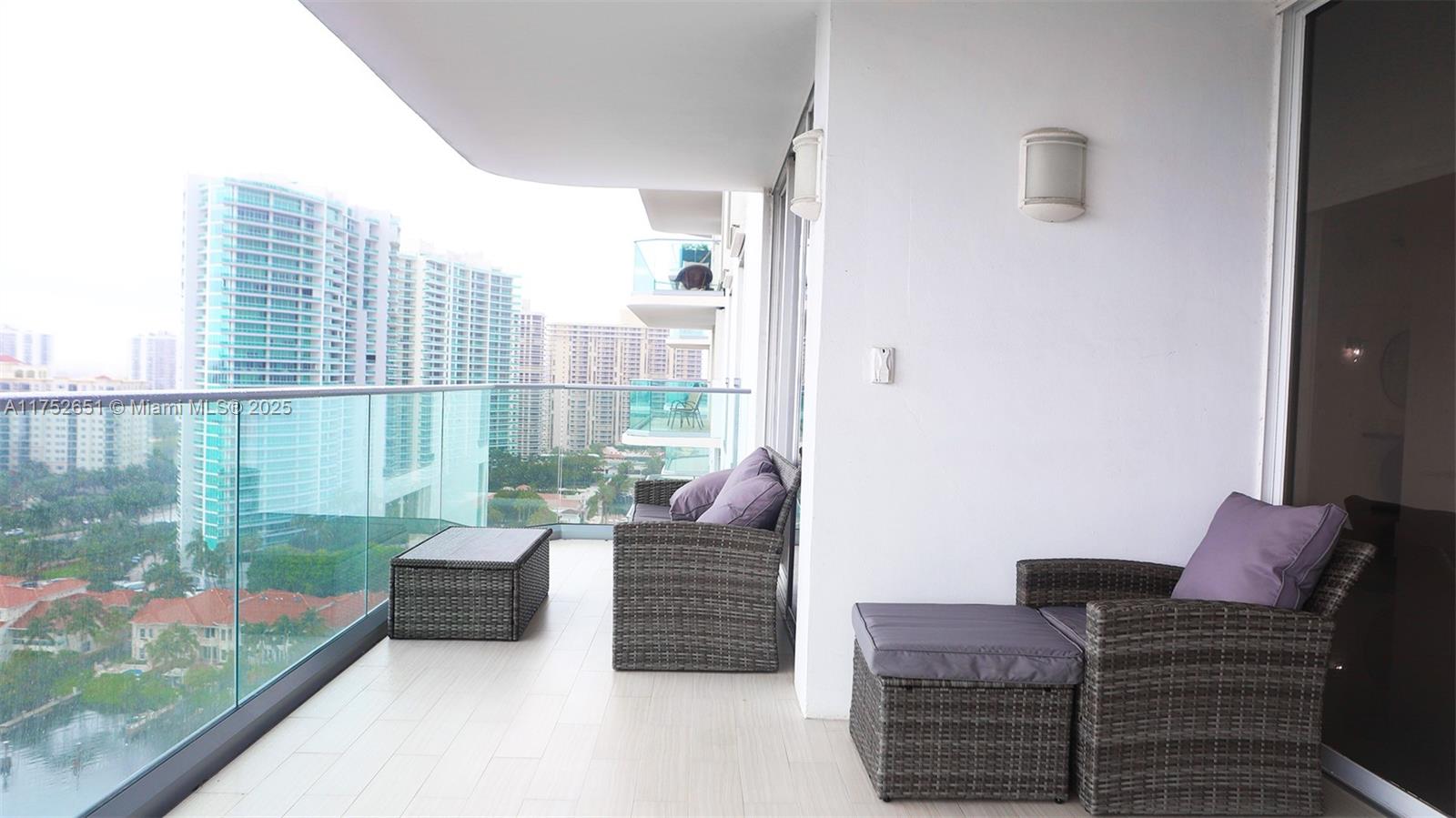 TURNBERRY ISLE CONDO - Residential